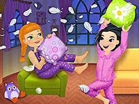 Crazy Pillow Fight Party